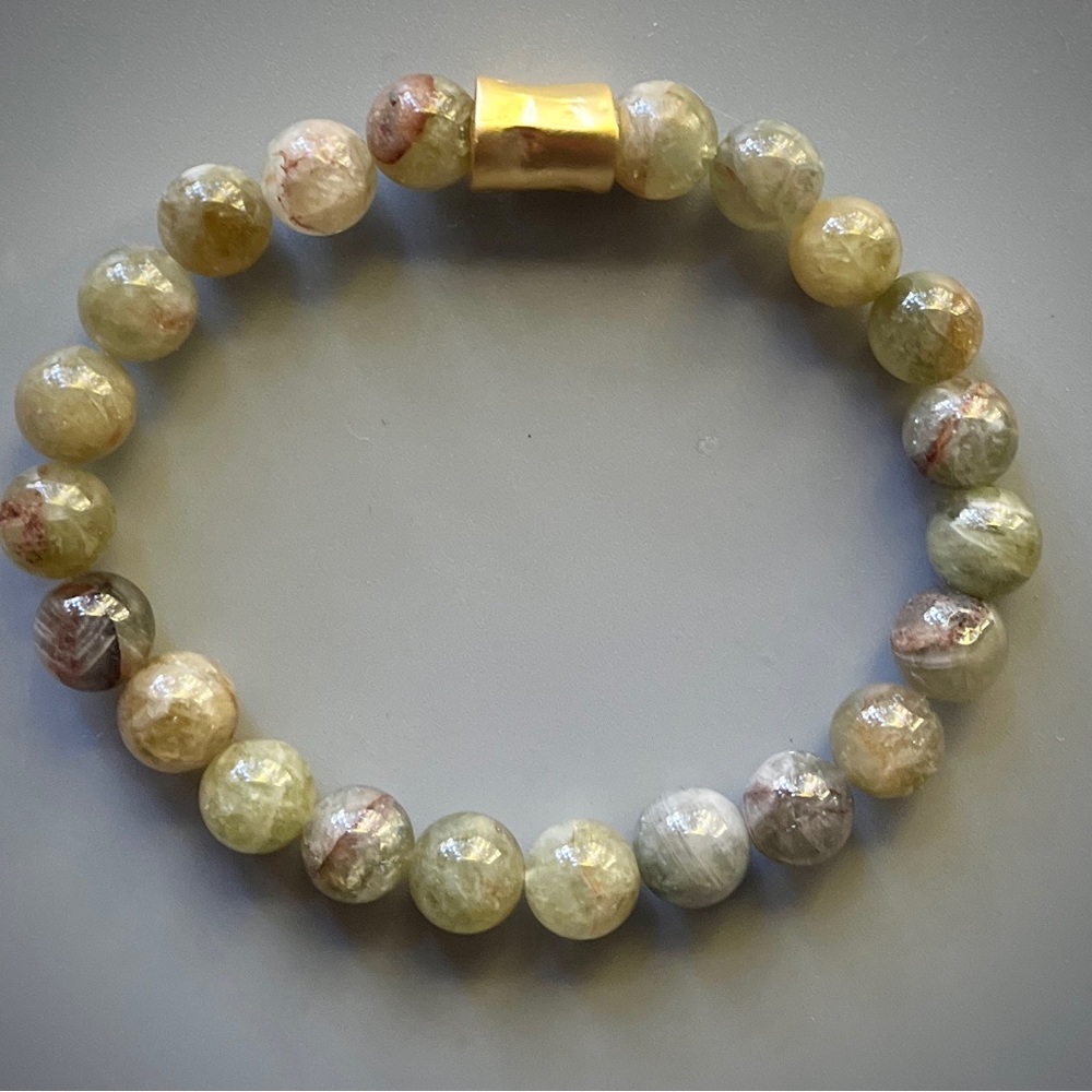 Olive Green Apitite Handcrafted Bead Bracelet - Picture 5 of 5